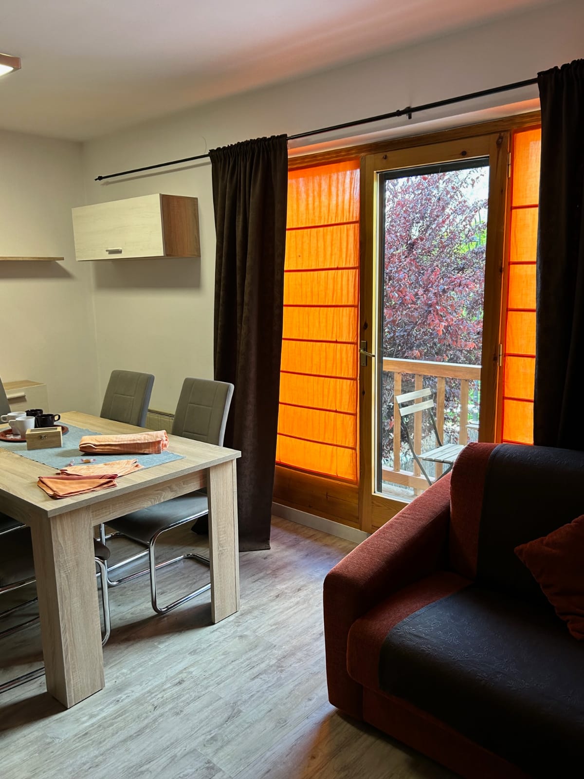 Estudio familiar exterior 2-5 pax | Apartamentos els Arenys de Boí